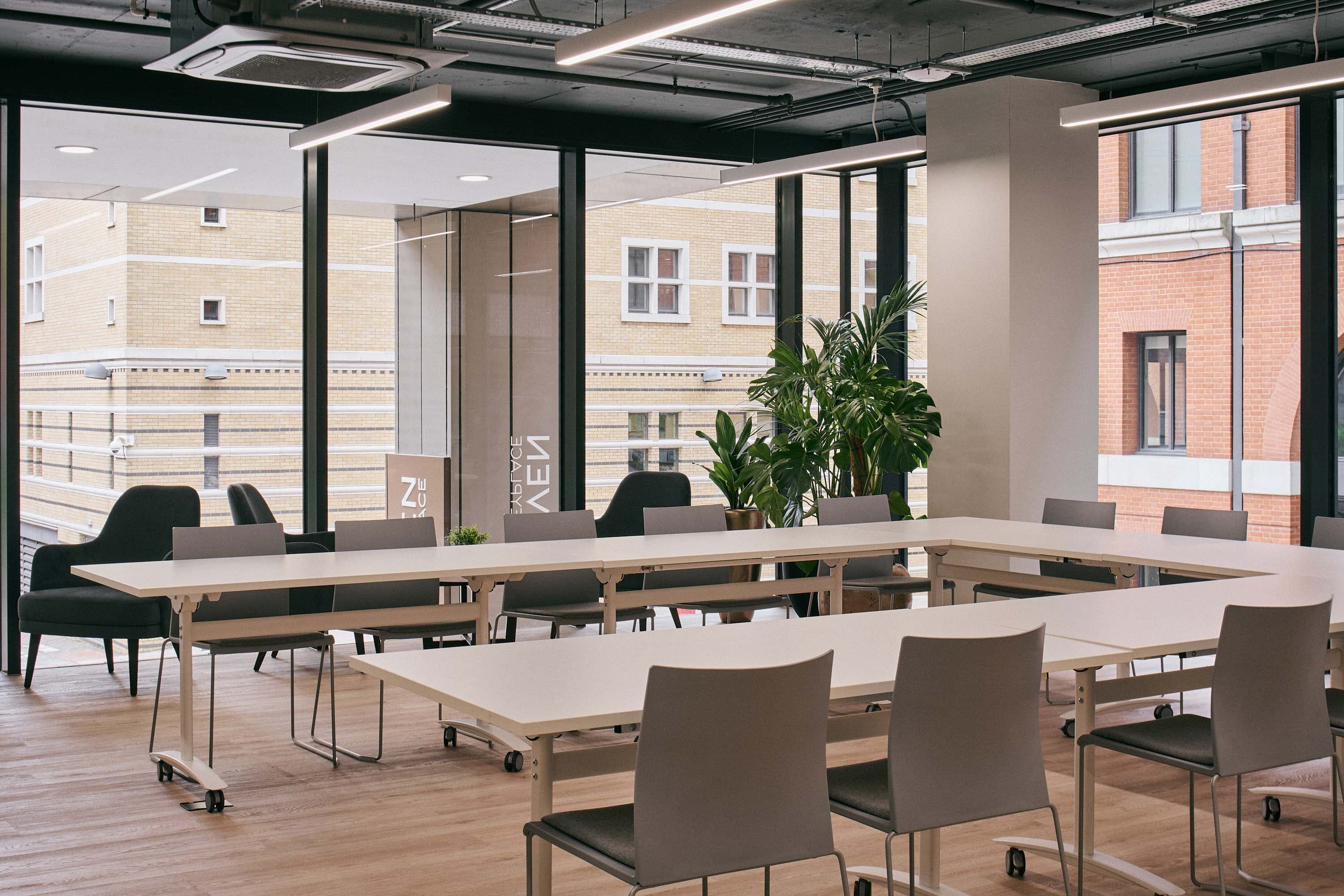 155- 11 BRINDLEYPLACE LOW RES