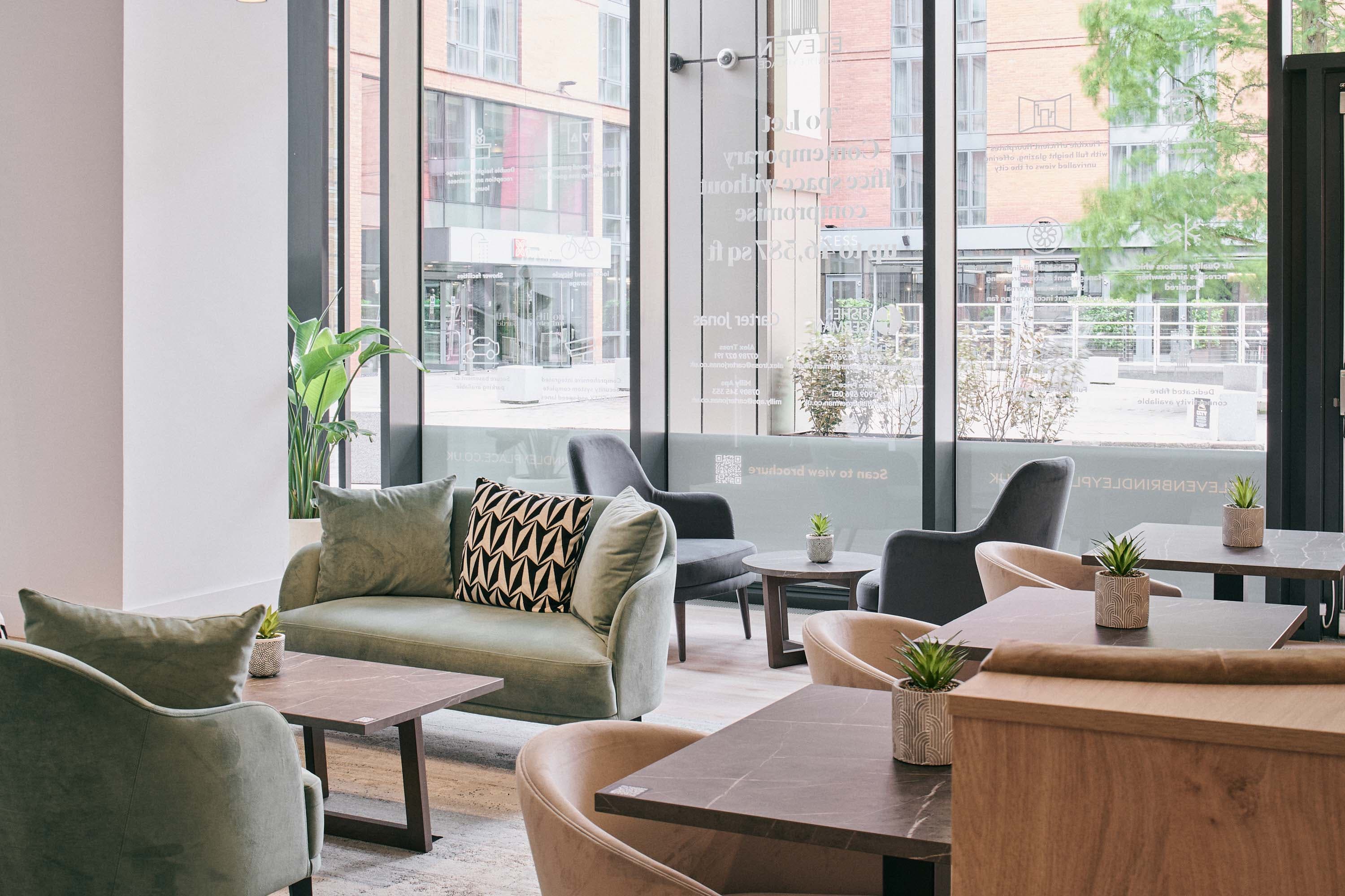 146- 11 BRINDLEYPLACE LOW RES