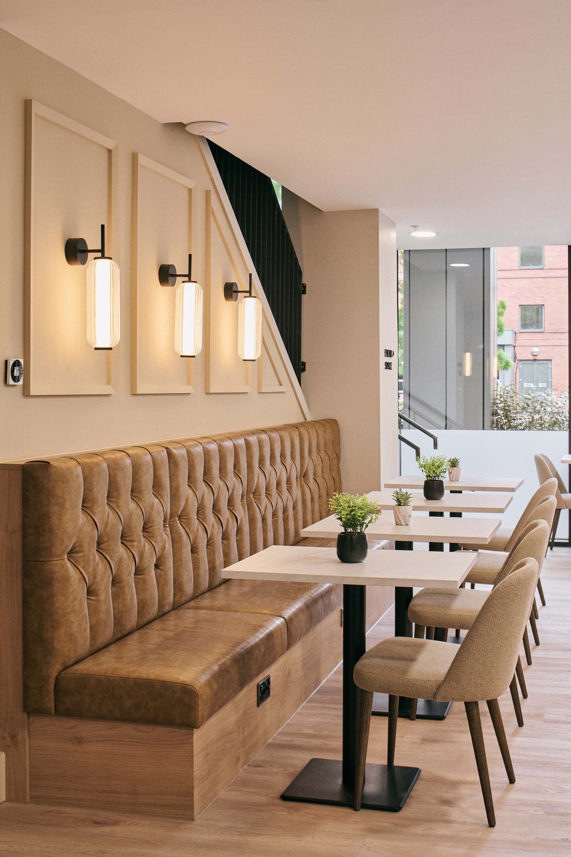 151- 11 BRINDLEYPLACE LOW RES